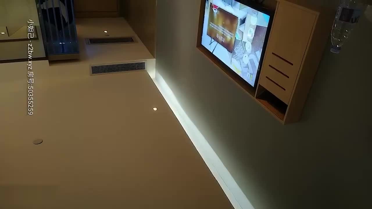 約操高端週邊小姐姐，巨乳高顏值女神，溫柔白嫩配合度高偷拍洗澡 - AV大平台 - 中文字幕，成人影片，AV，國產，線上看