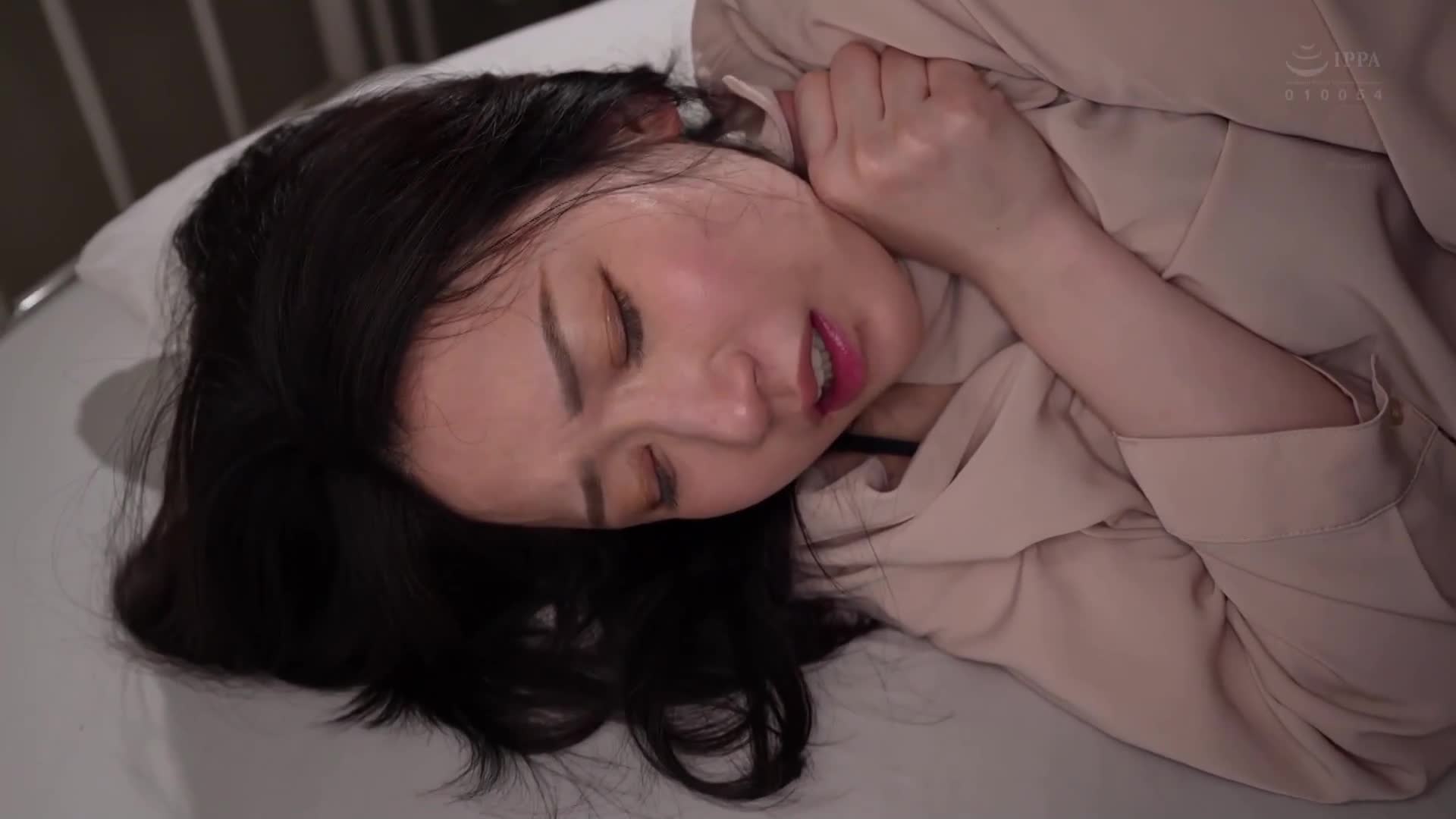 女教師NTR 不良學生將最愛的妻子搶走了。水戶香奈 - AV大平台 - 中文字幕，成人影片，AV，國產，線上看