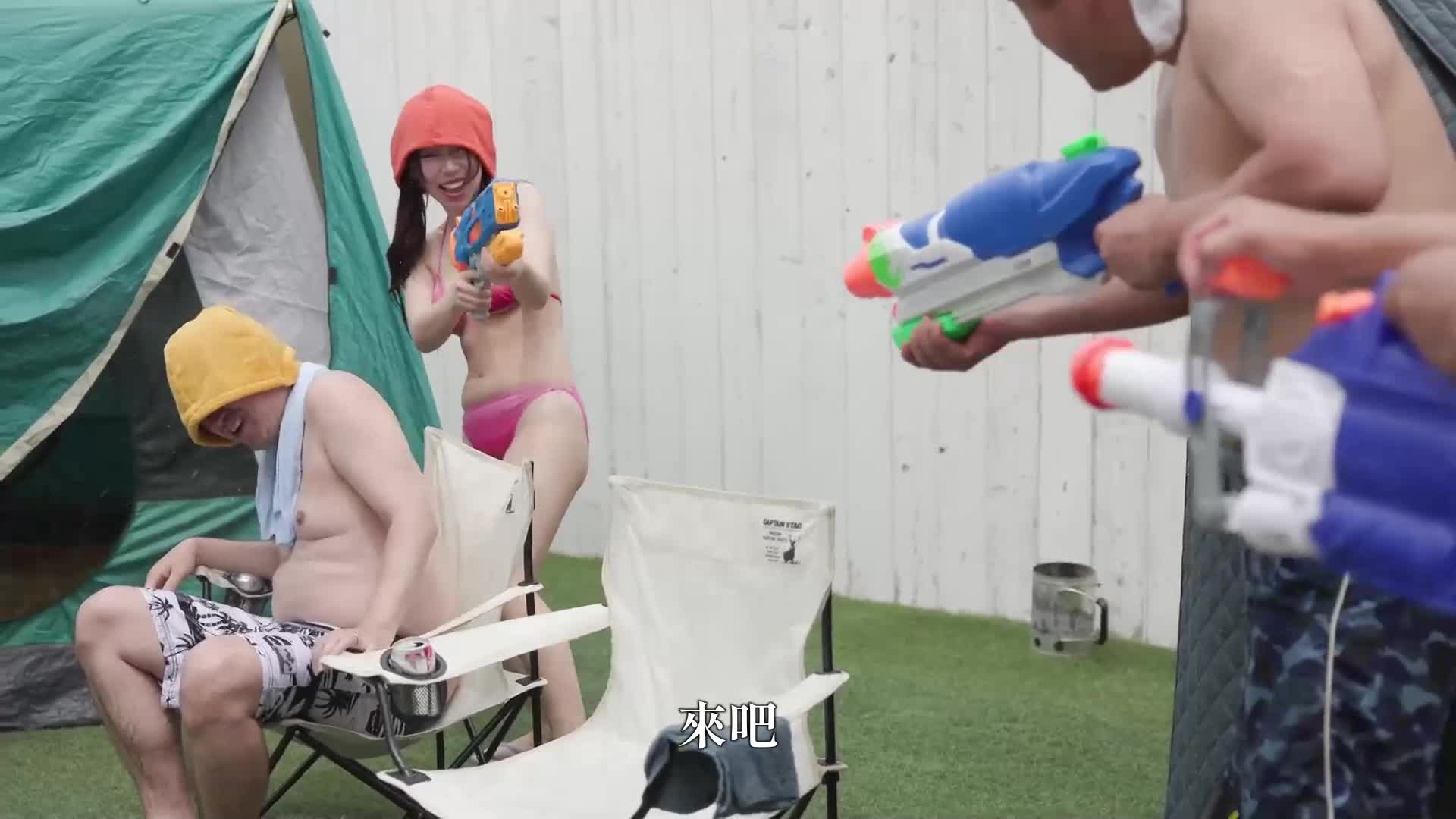 [AI解碼版]W專屬第二彈！！若妻沉溺於中年男人的正宗NTR。鎮上露營NTR 在帳篷裡被輪流的妻子令人震驚的被搶走影像 沙月芽衣 - AV大平台 - 中文字幕，成人影片，AV，國產，線上看